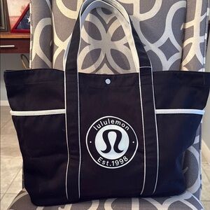 Lululemon Black and White Cotton Tote Bag